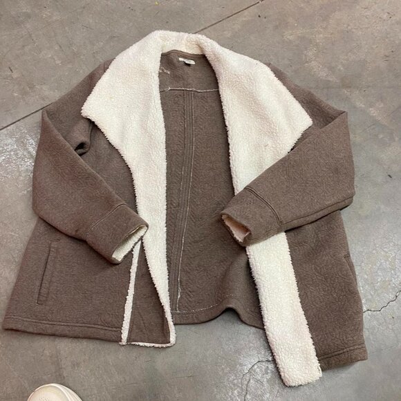 L.L Bean Brown and White Sherpa Jacket Size XL - Picture 1 of 7